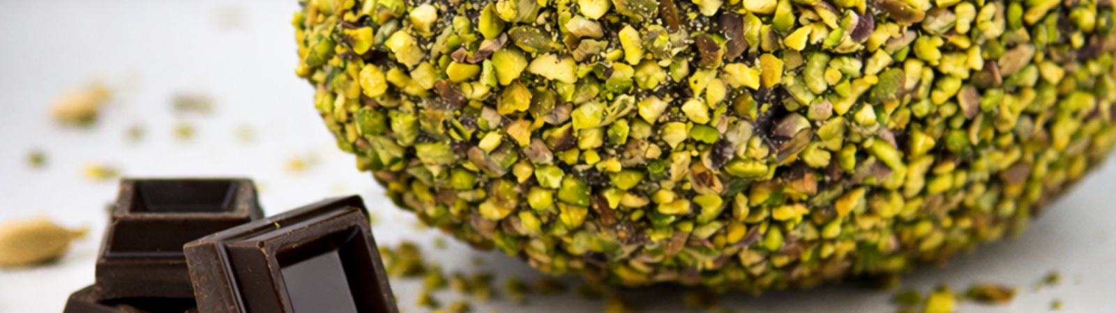 Uova di Pasqua artigianali: perché sceglierle invece di quelle industriali