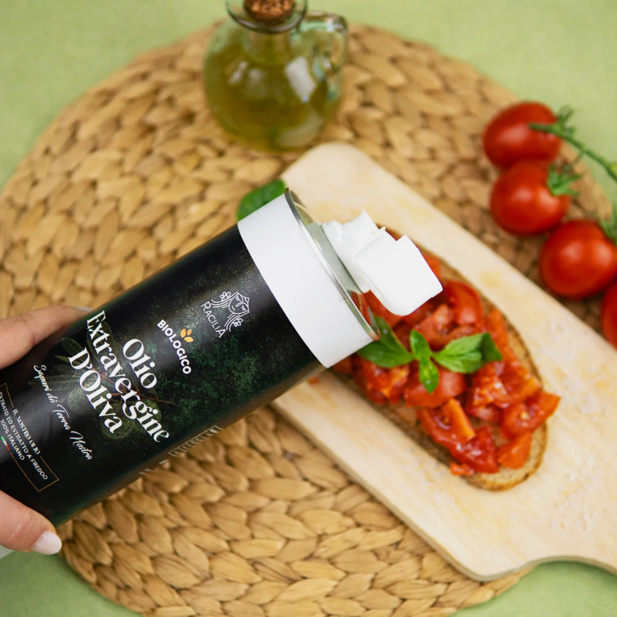 olio extravergine d'oliva tappo dosatore 